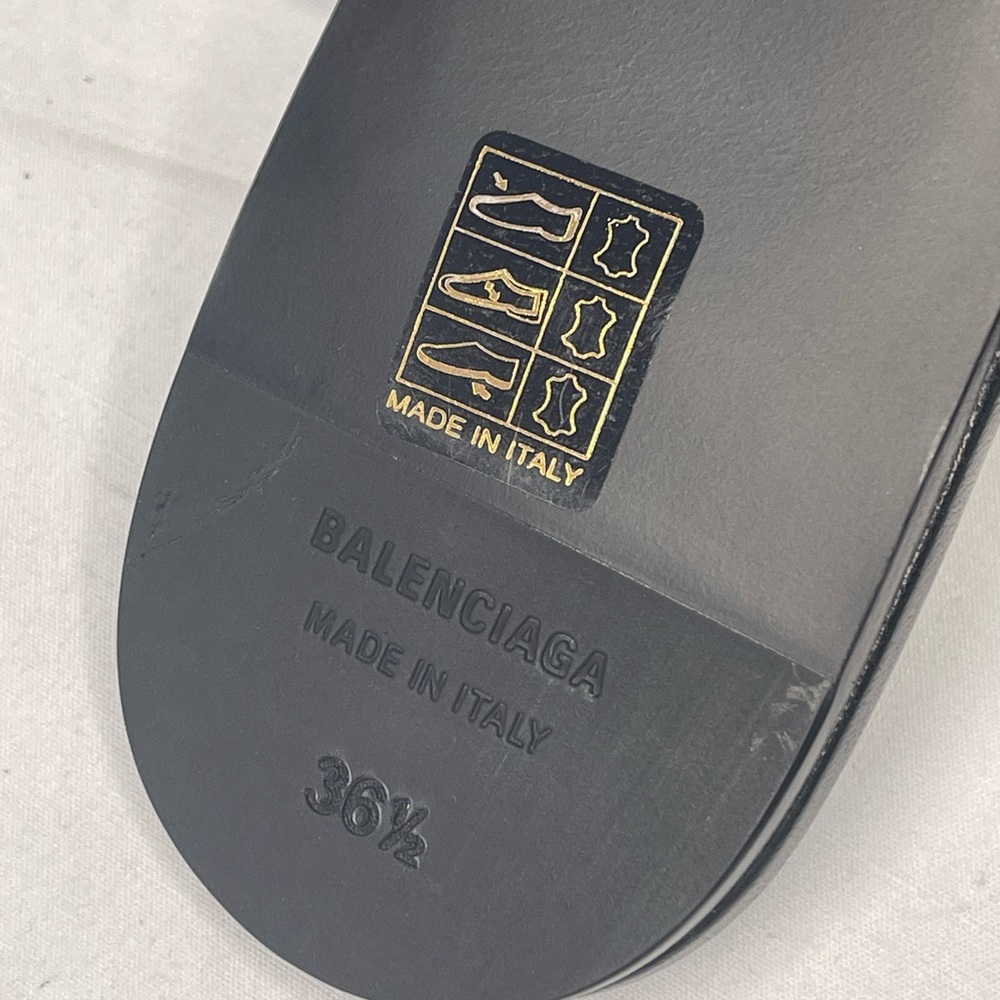 Balenciaga size US 6.5 (ER 36.5) Oval BB sandals black shiny sheepskin gold - Picture 11 of 17